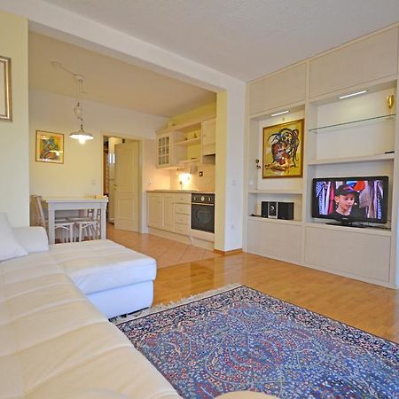 Apartment Amigo Bled Bagian luar foto