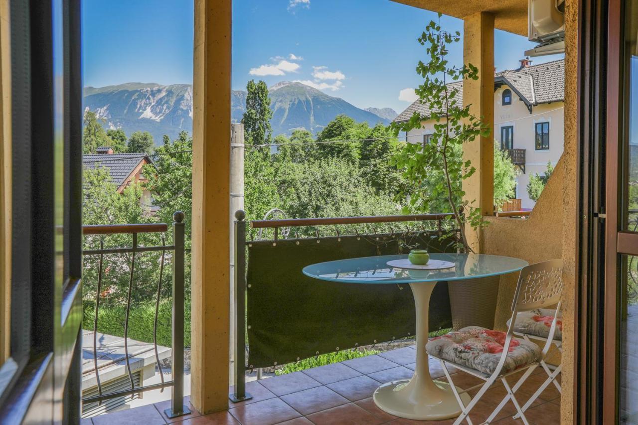 Apartment Amigo Bled Bagian luar foto