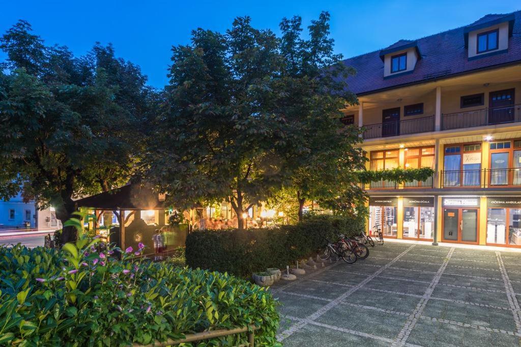 Apartment Amigo Bled Bagian luar foto