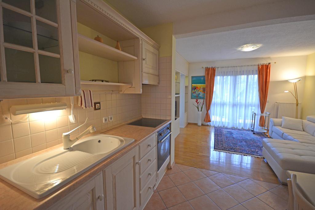 Apartment Amigo Bled Bagian luar foto